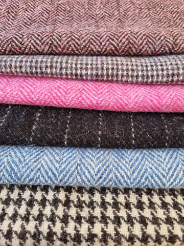 #8 OFFCUT BUNDLE Harris Tweed - 6 pieces 22cm x 30cm as pictured