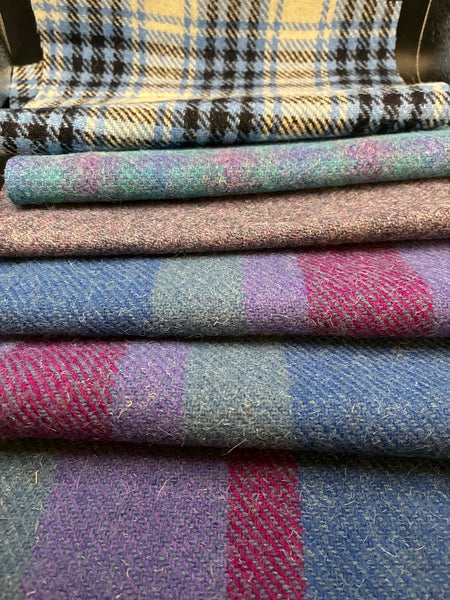 #6 OFFCUT BUNDLE Harris Tweed - 6 pieces 22cm x 30cm as pictured