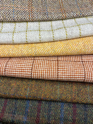 #4 OFFCUT BUNDLE Harris Tweed - 6 pieces 22cm x 30cm as pictured